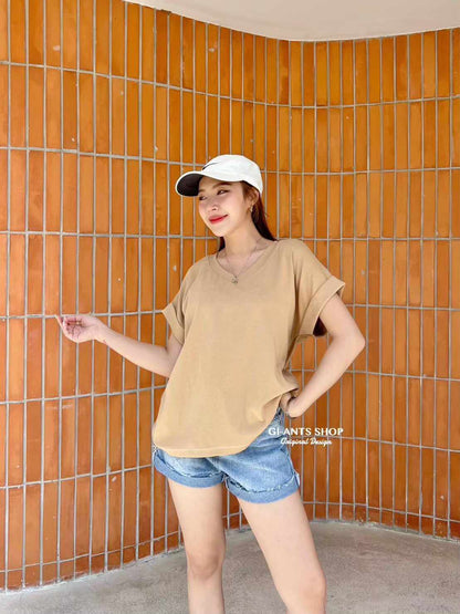 Gi-ants Vneck folded sleeves