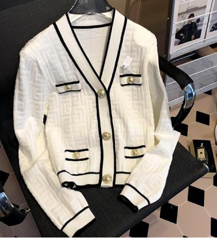 Jacquard Sweater Coat for Women (One Piece)