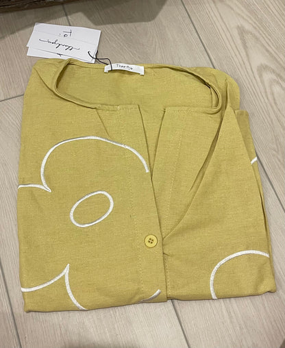 TOPPING Linen Buttoned Top