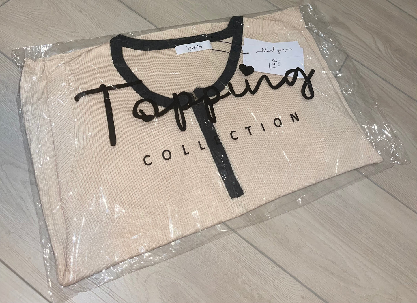 TOPPING Quarter Zip Top