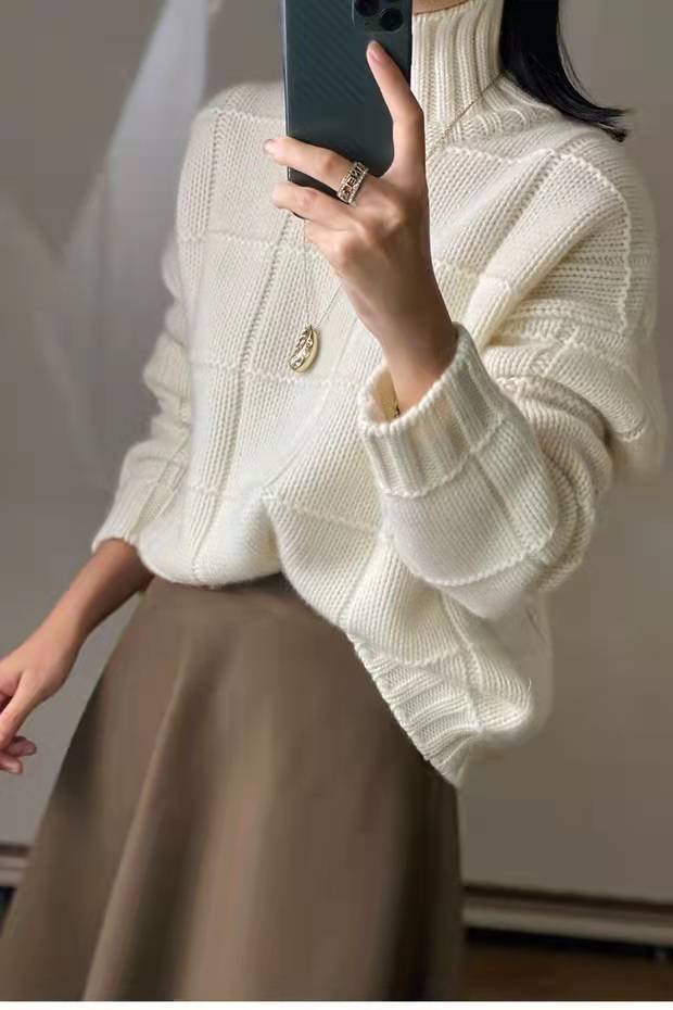 Thick Knitted Woolen Sweater for Women