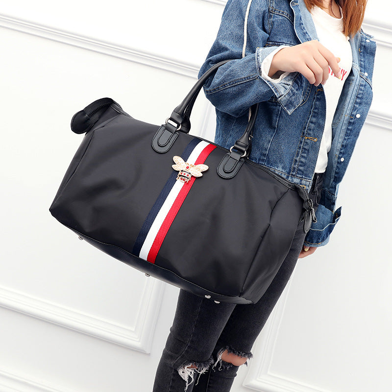 Fashionable Waterproof Travel Bag for Men and Women